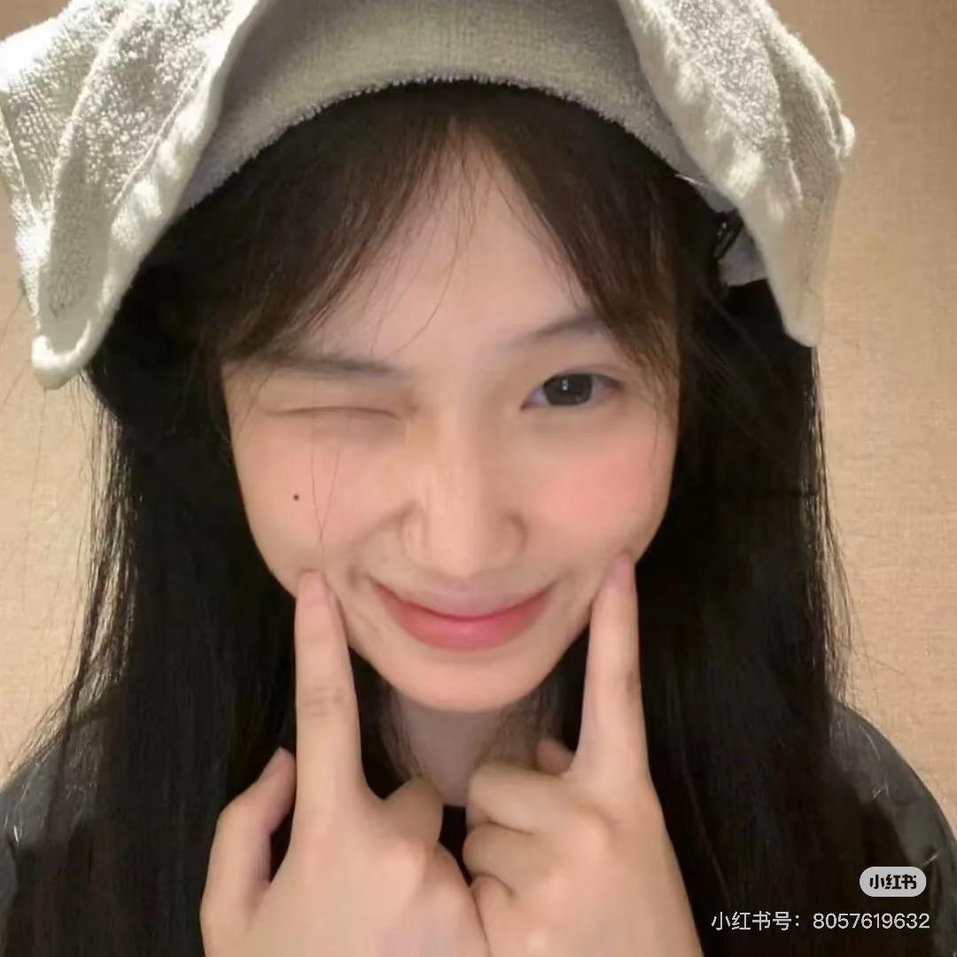 she🧸