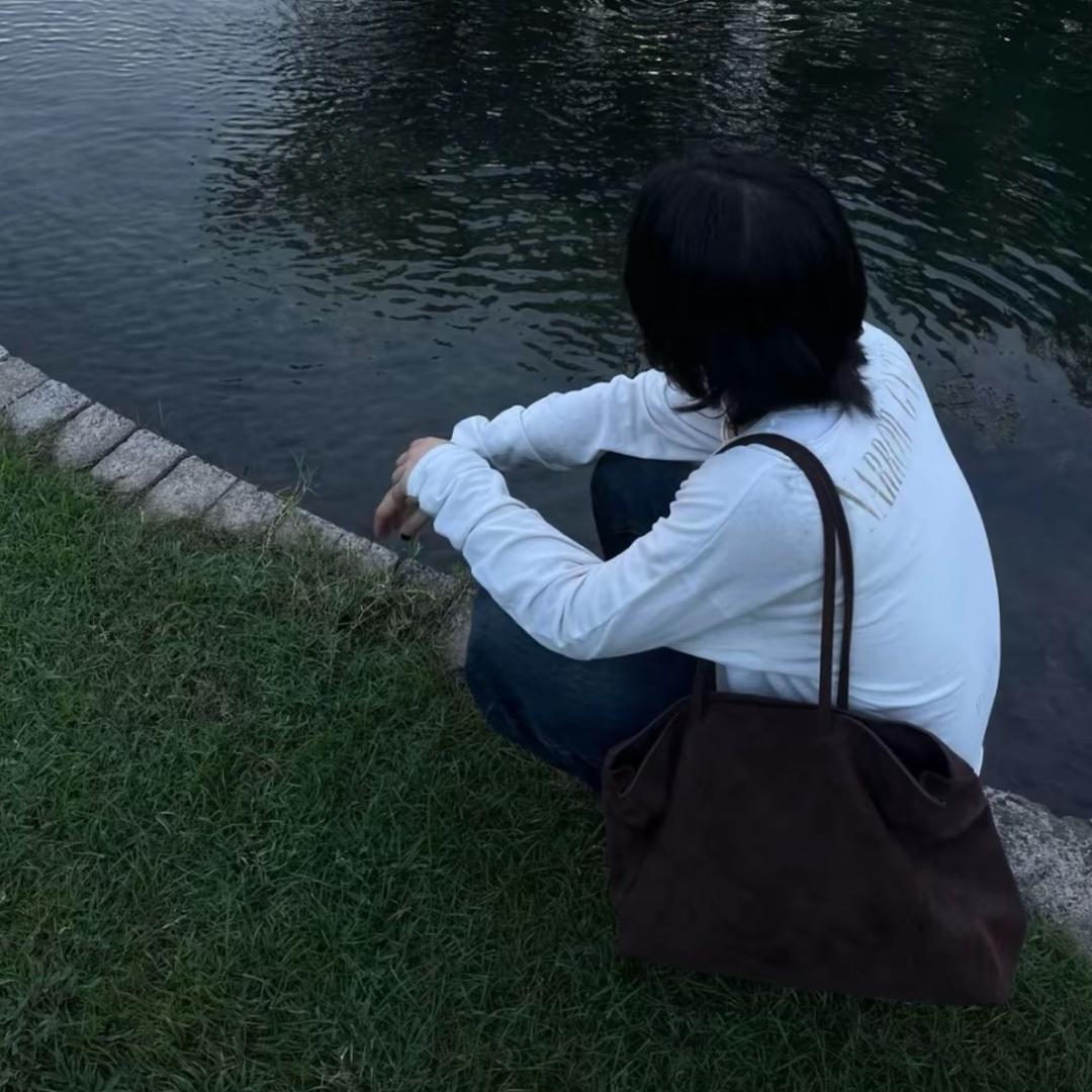 ，，