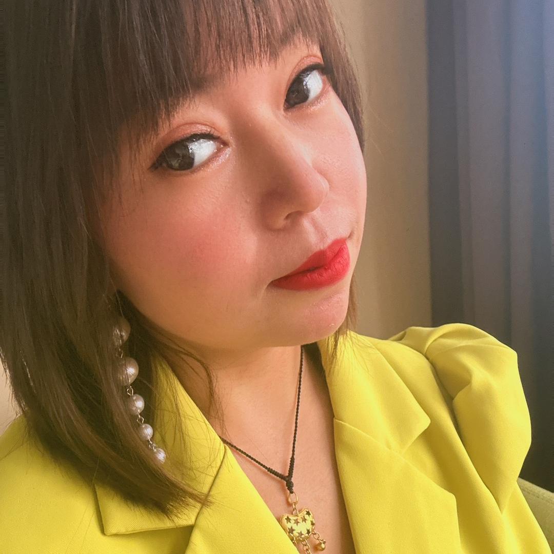 香香青蚨美妆