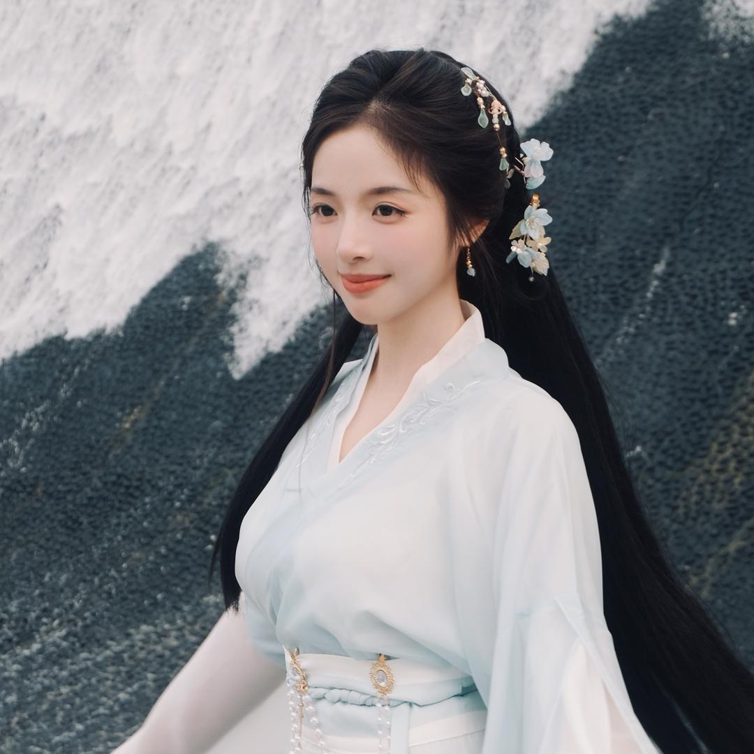 叮咚雨Raina（非遗版）@抖音