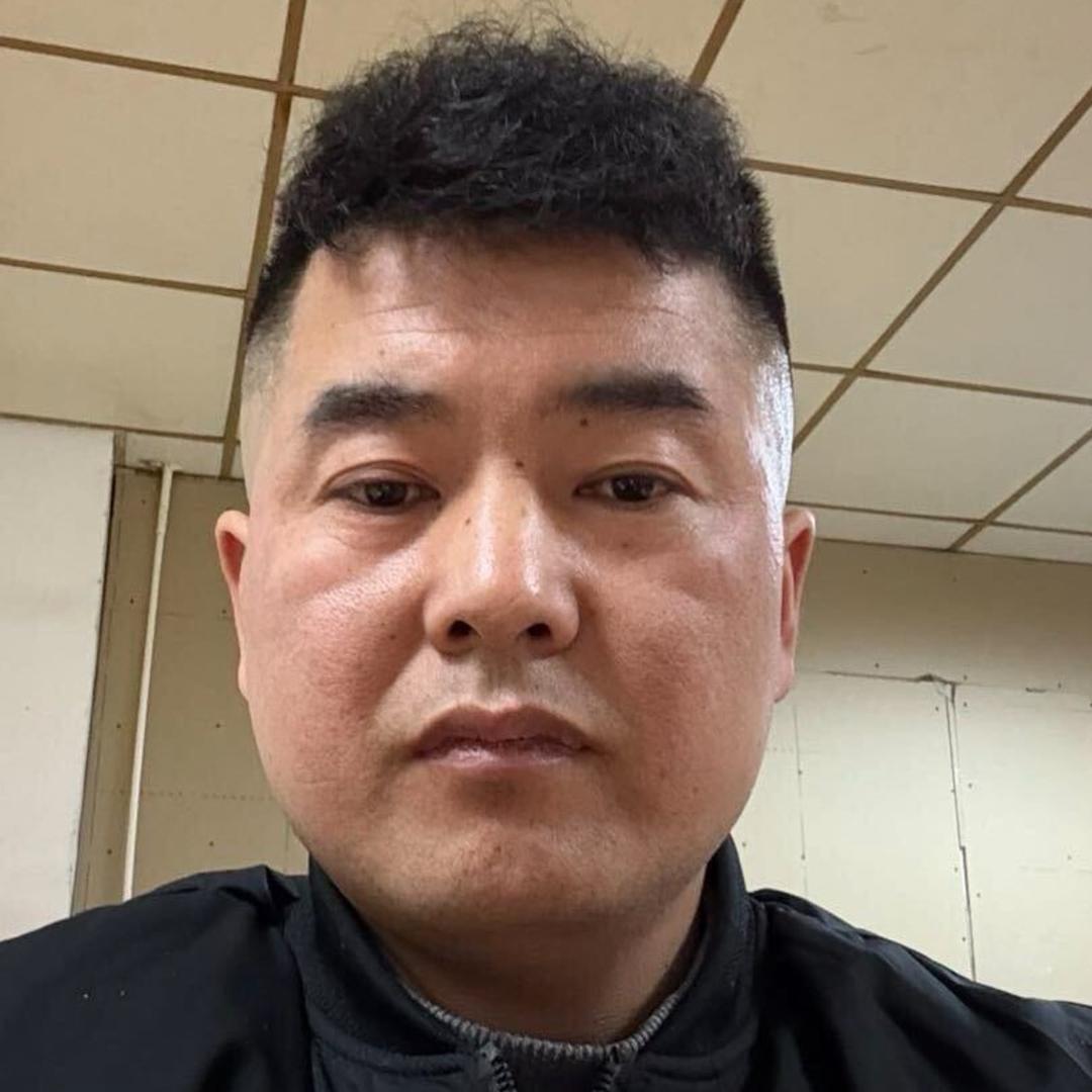 昆山煜婷服饰轻奢女装品牌