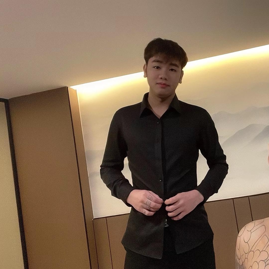 小陈同学🧑‍🎓