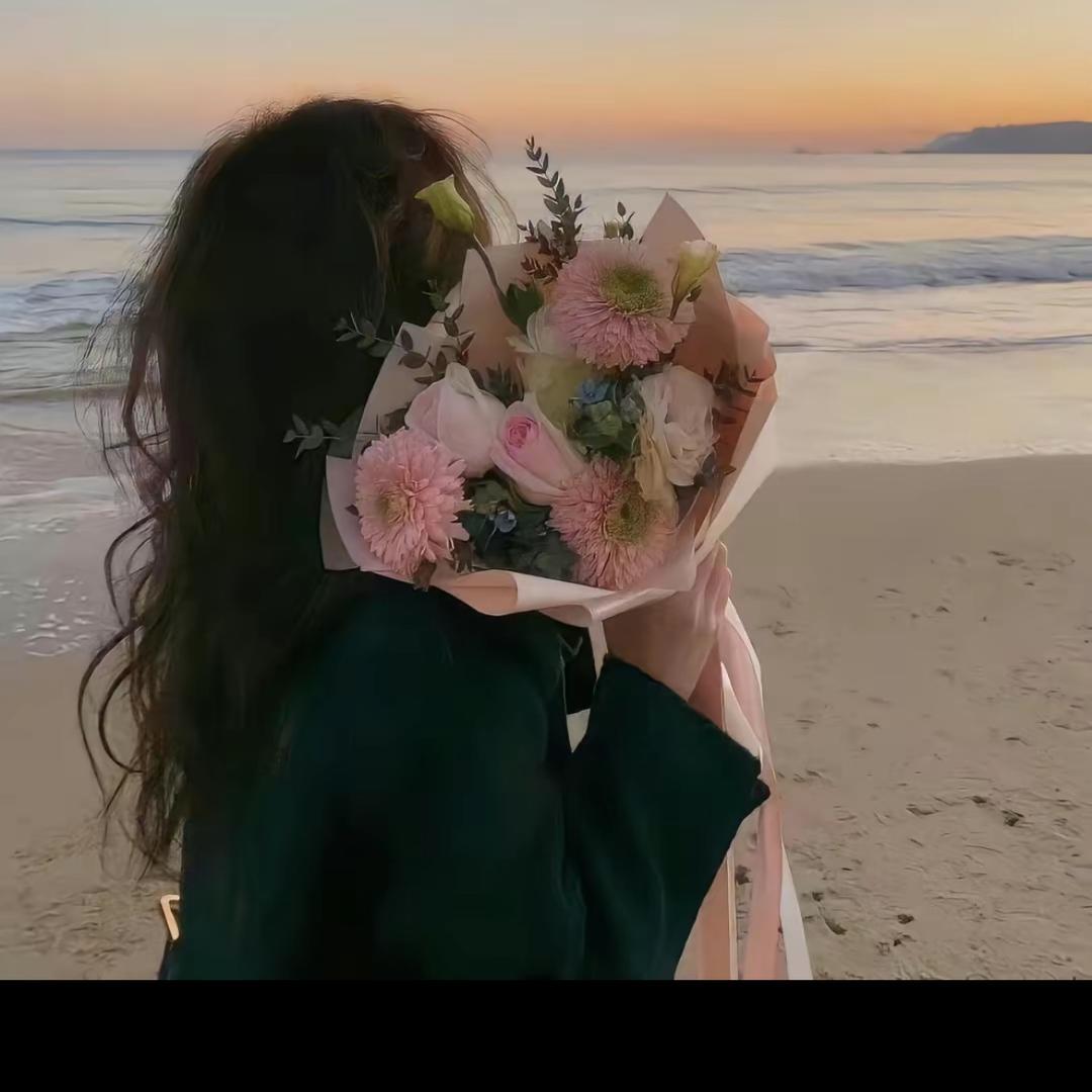 @爱笑的玲妹🍂