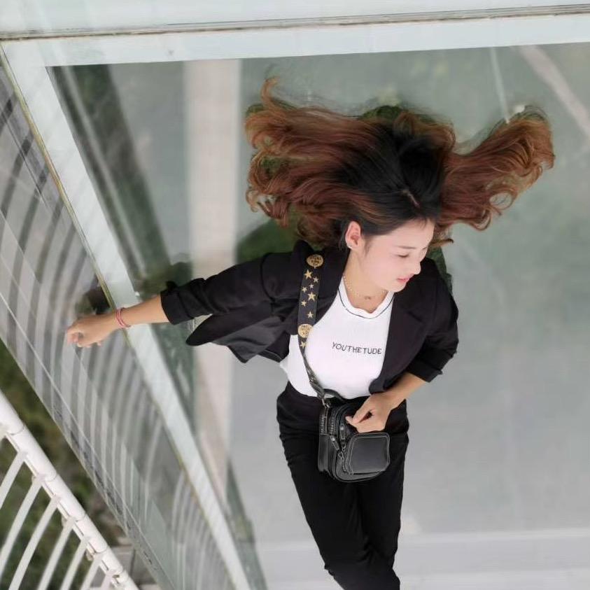 迤那麦香蛋糕@鲜花店