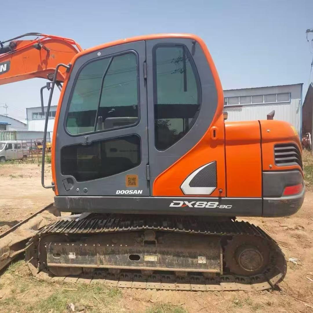 捷讯挖机☞🌻娇娇