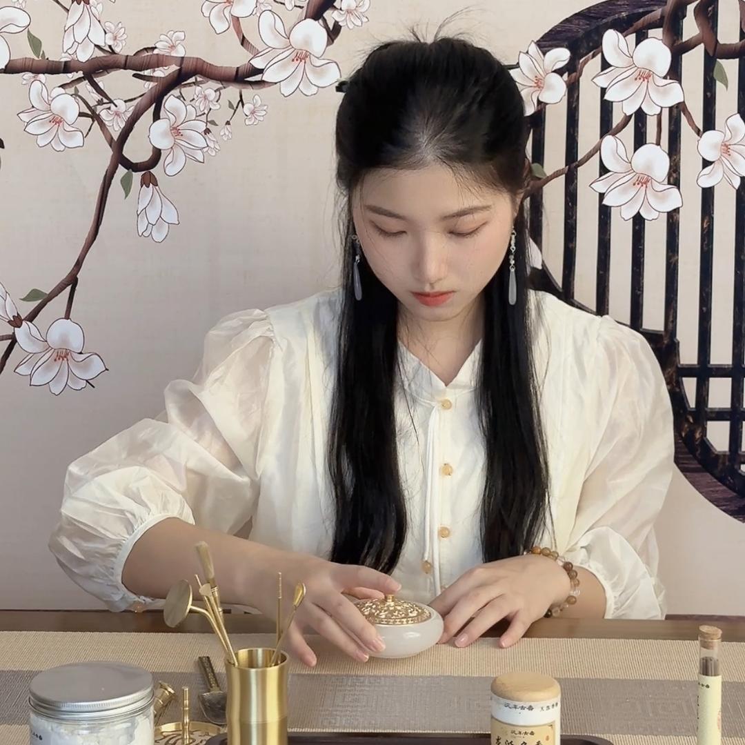 沉年古香馆