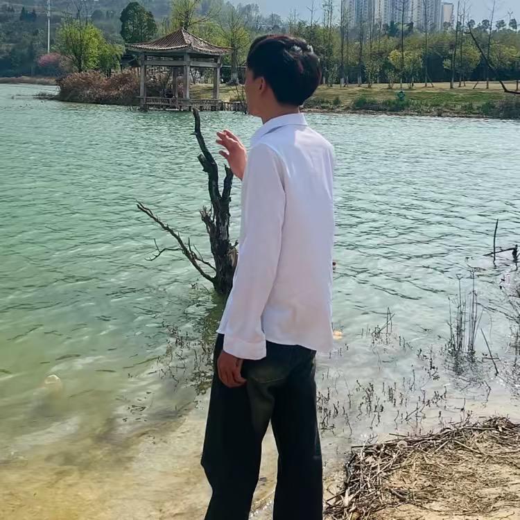 蓝黄曾