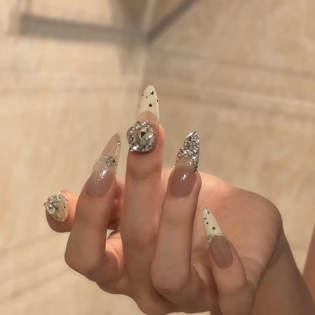 满达美甲坊