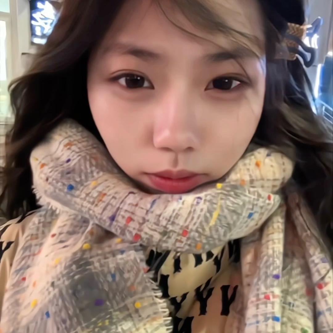 桃🍑是黄色的吗