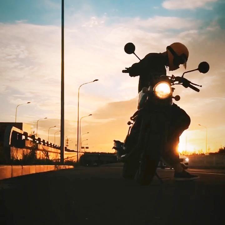 ঞৣঁপ᭄᪲烈酒敬余生꫞꧂