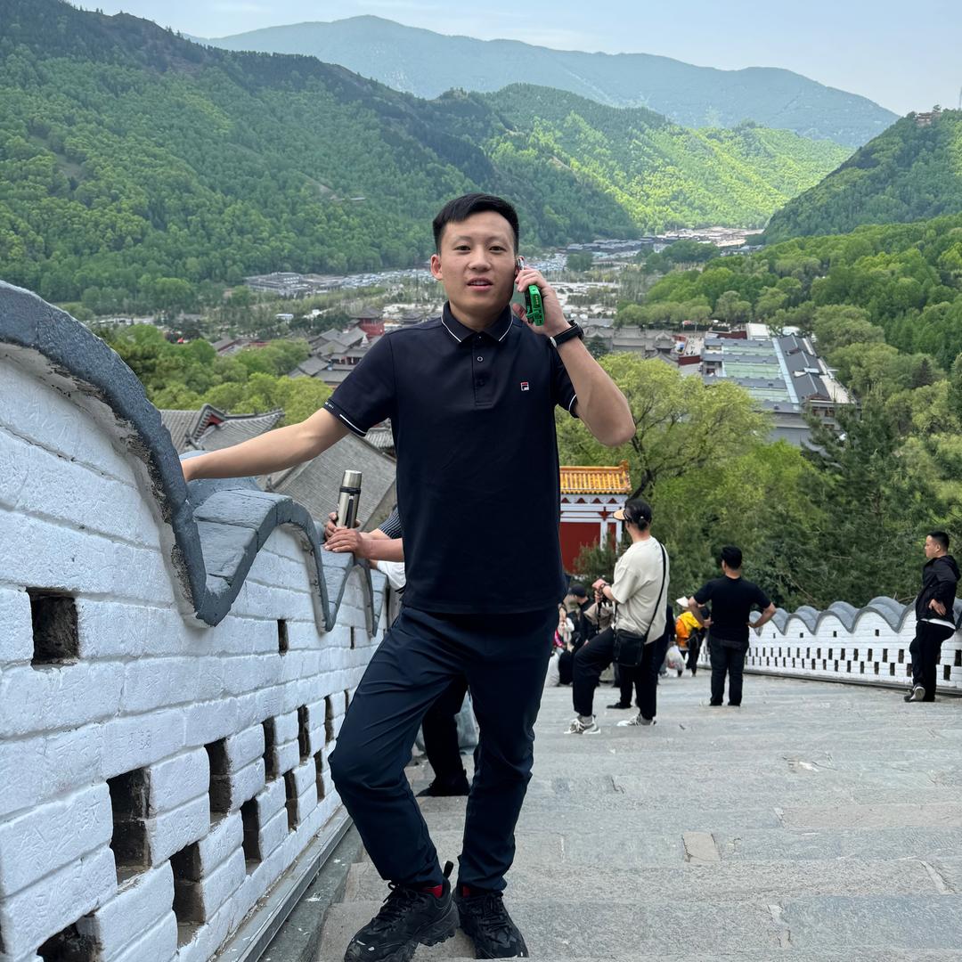 大龙蟋蟀俱乐部