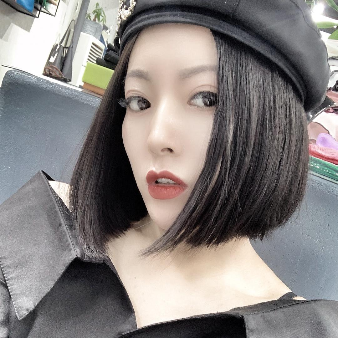 赤峰红山区祁夫人大码女装服装店