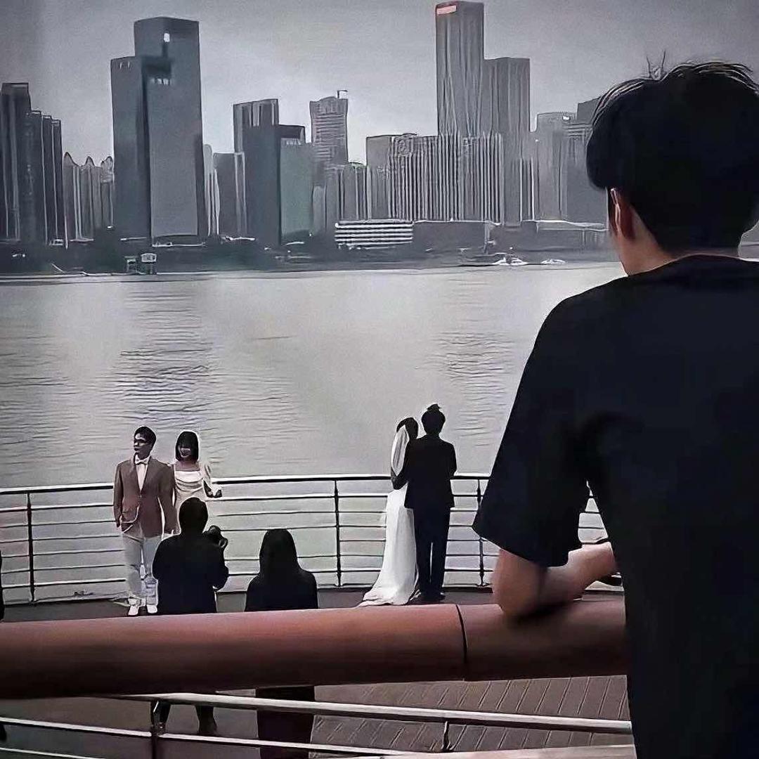 魔剑士不带头盔