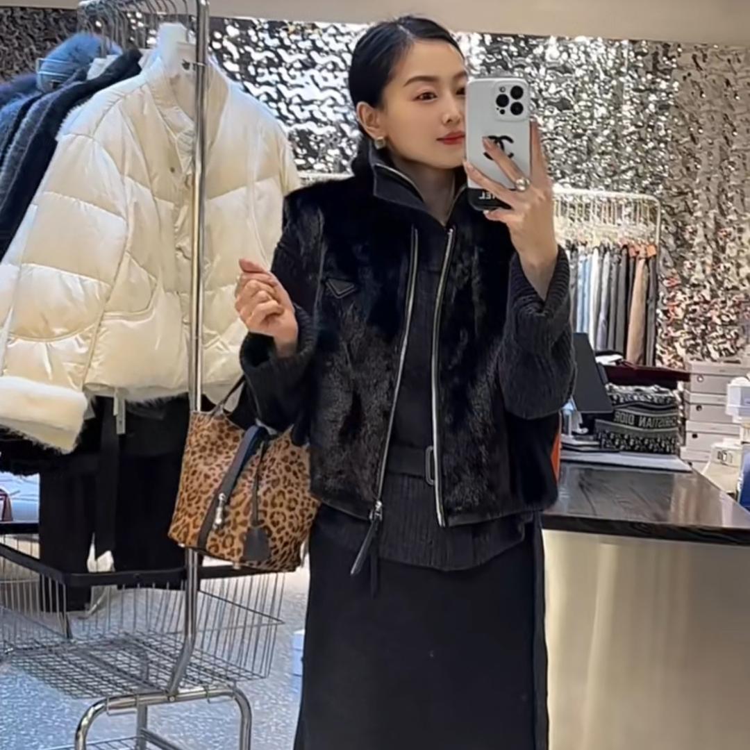 江油组曲服装店