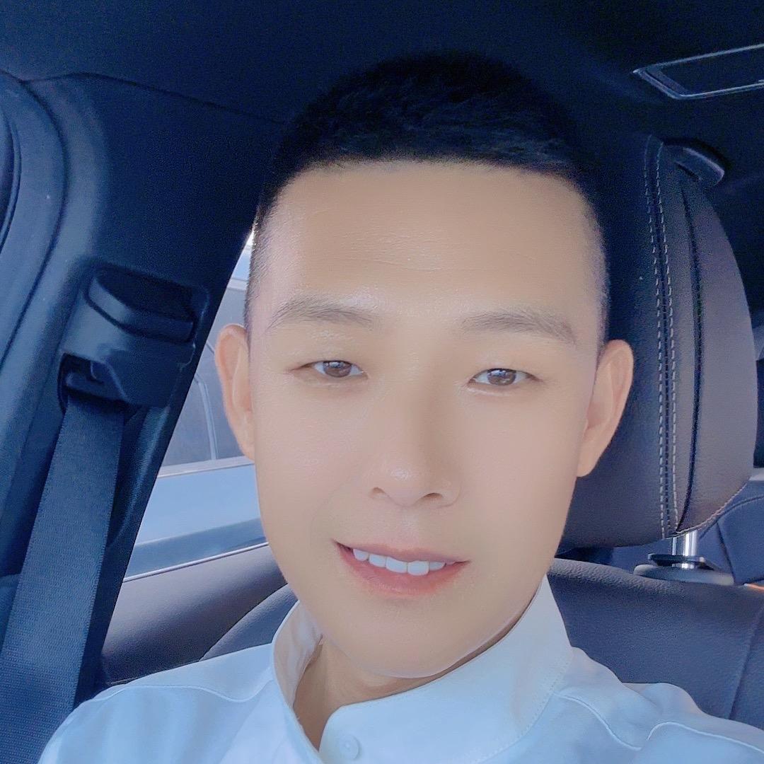 雄安杨子 工程人1982