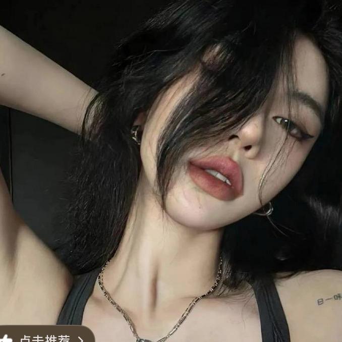 ￥