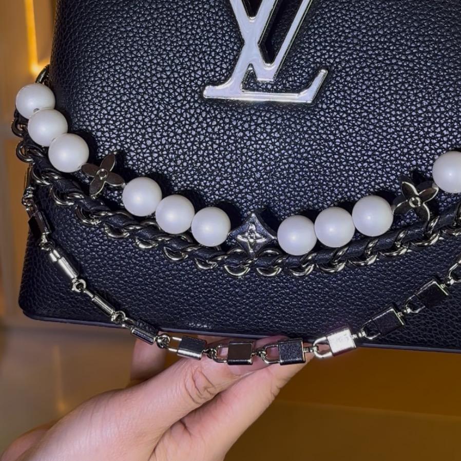 老秦😇的🍉包