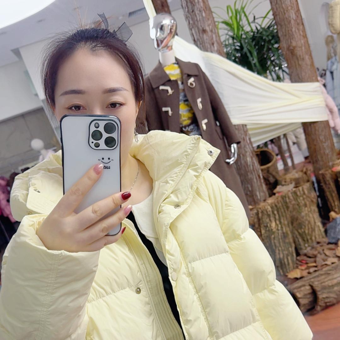 雪羽轩羽绒服工厂直供