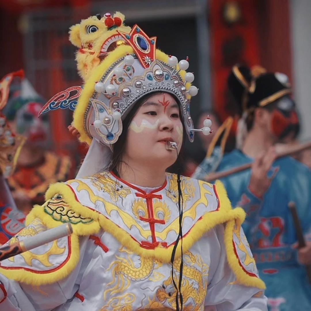 黄了个黄^
