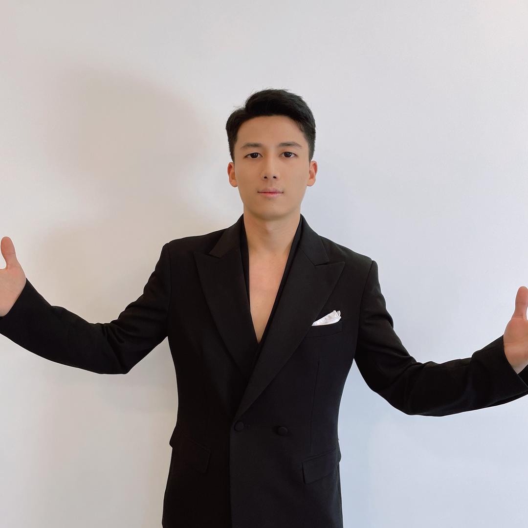 王超超男装WANGCHAOCHAO