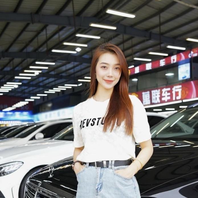 盈盈在卖车