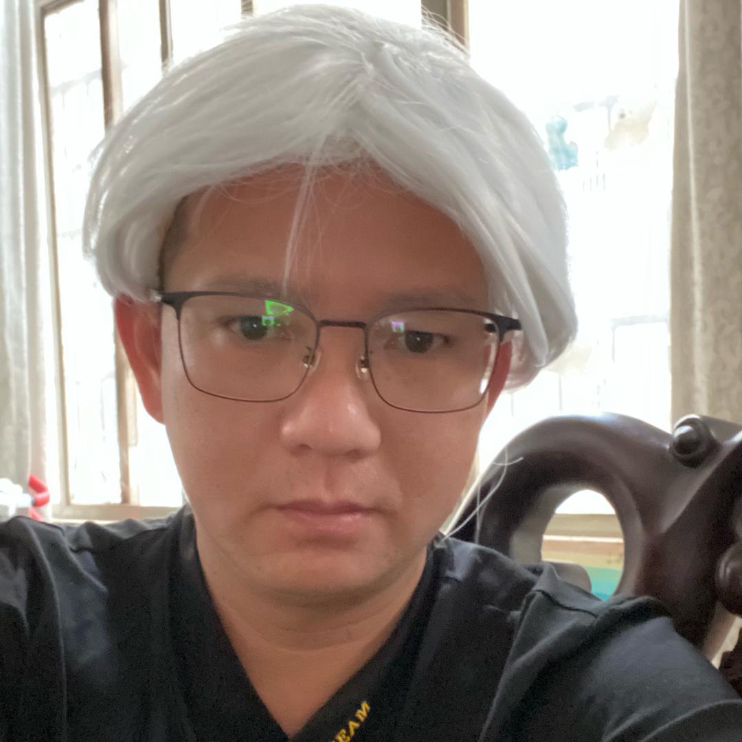玖哥的蚬木菜板