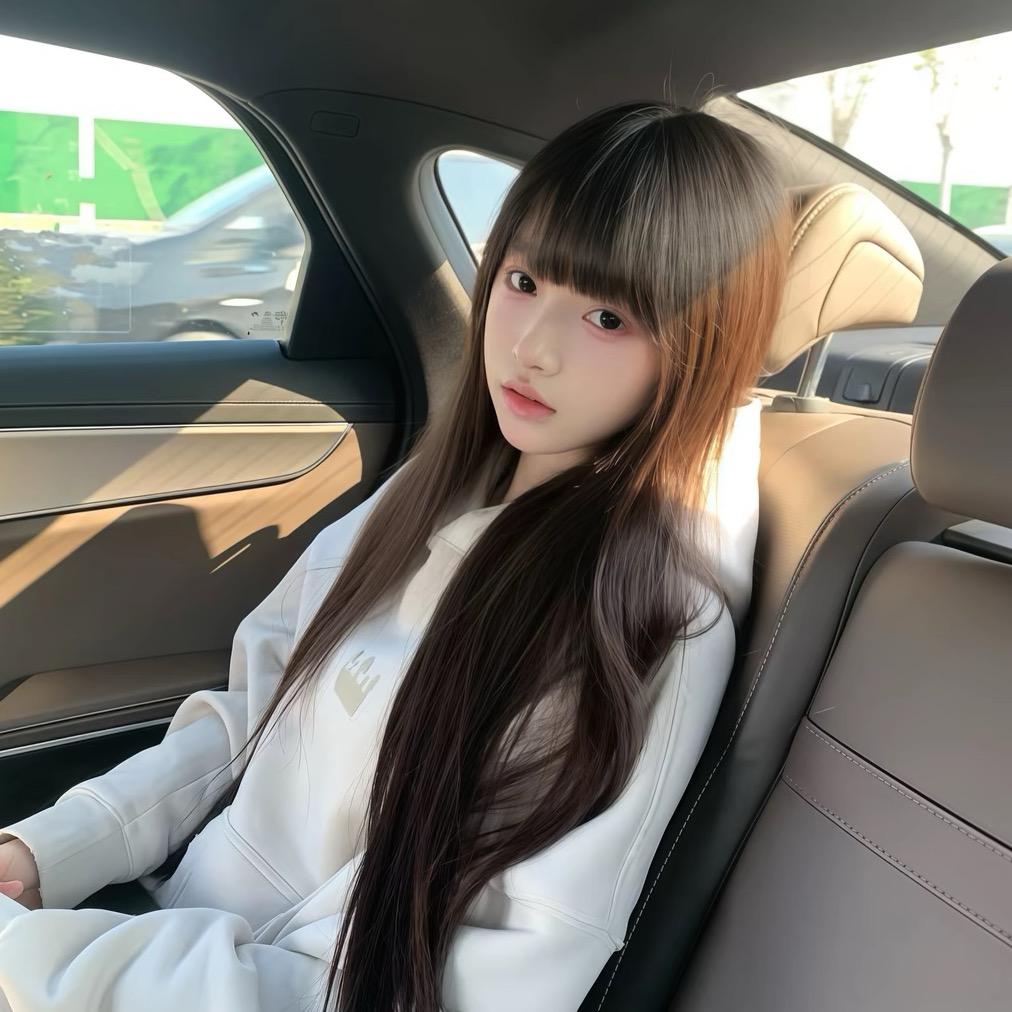 小凡^