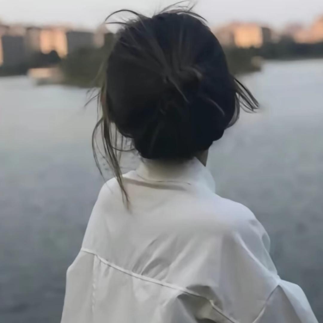 婷婷穿戴甲（接🥚）