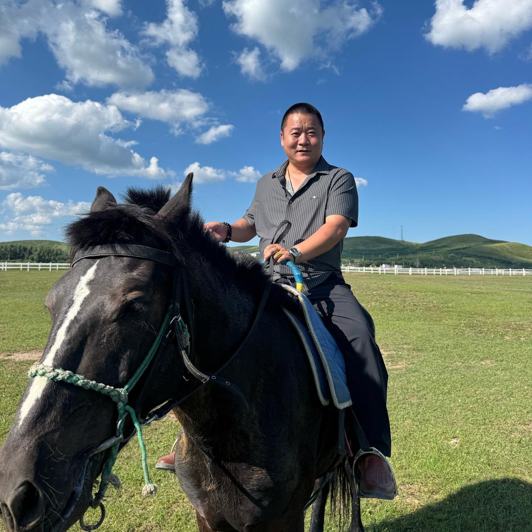 门业小哥（五个孩子老爸）