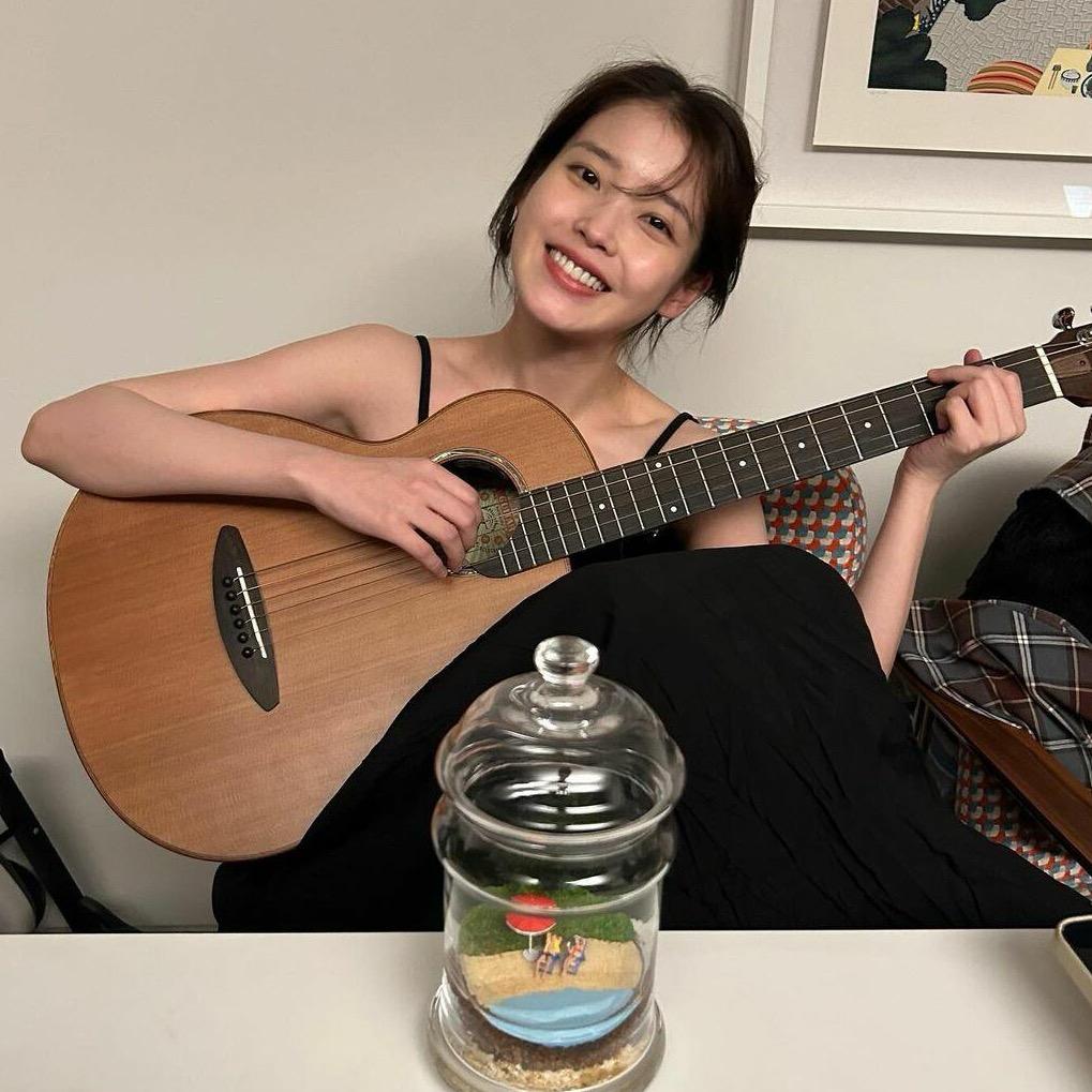 钱徐欢我女士.