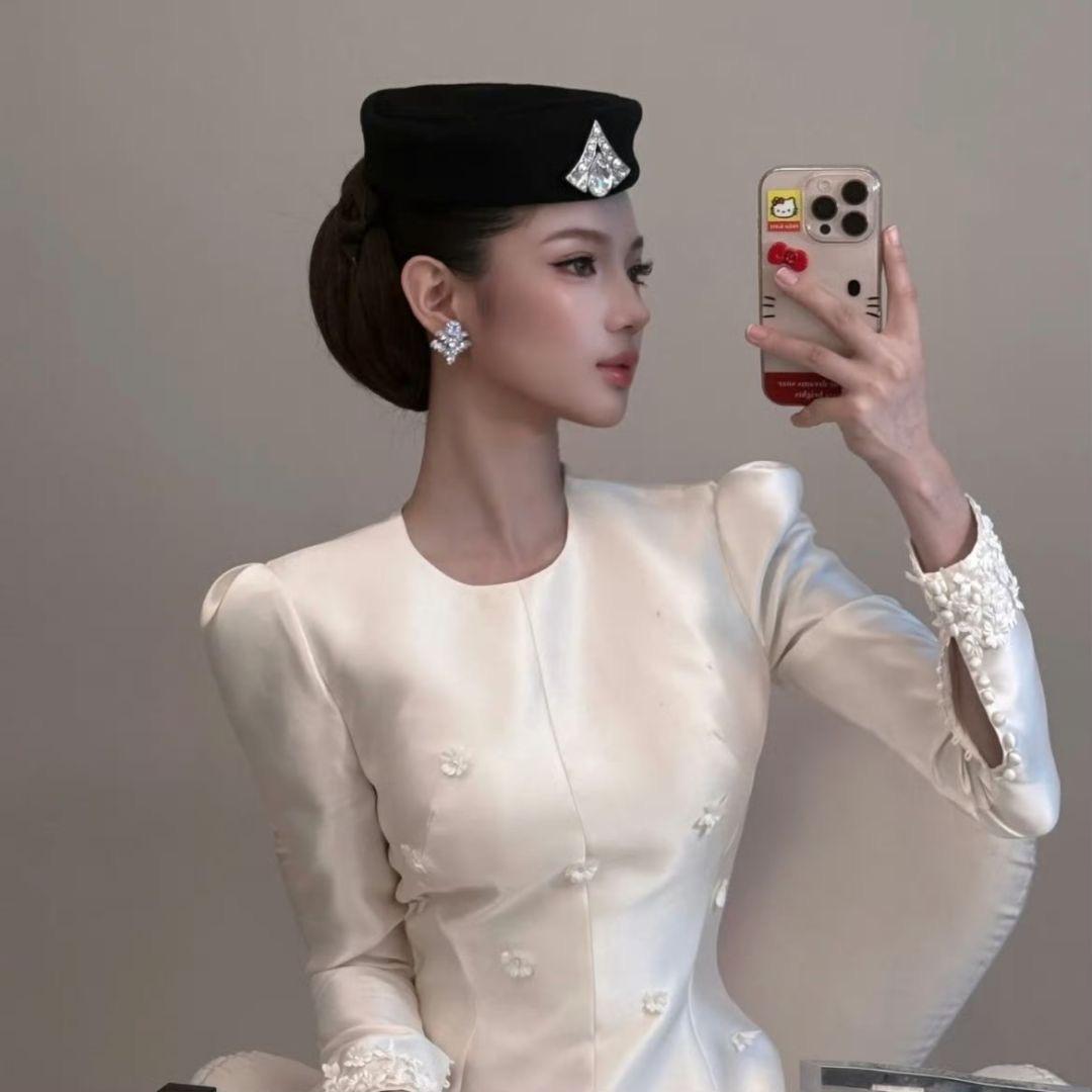 小双^