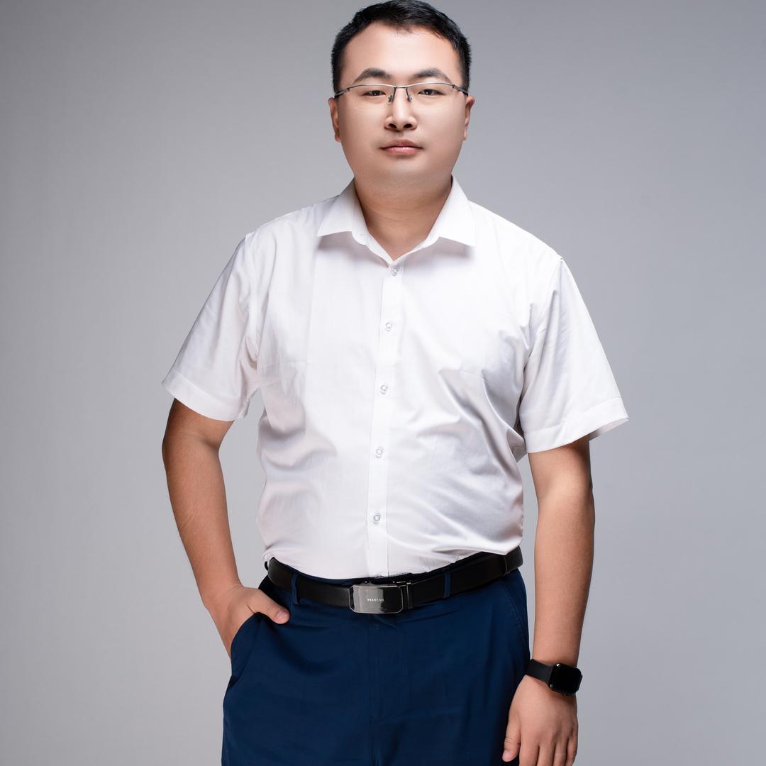 亚恒·橡树湾张政彬