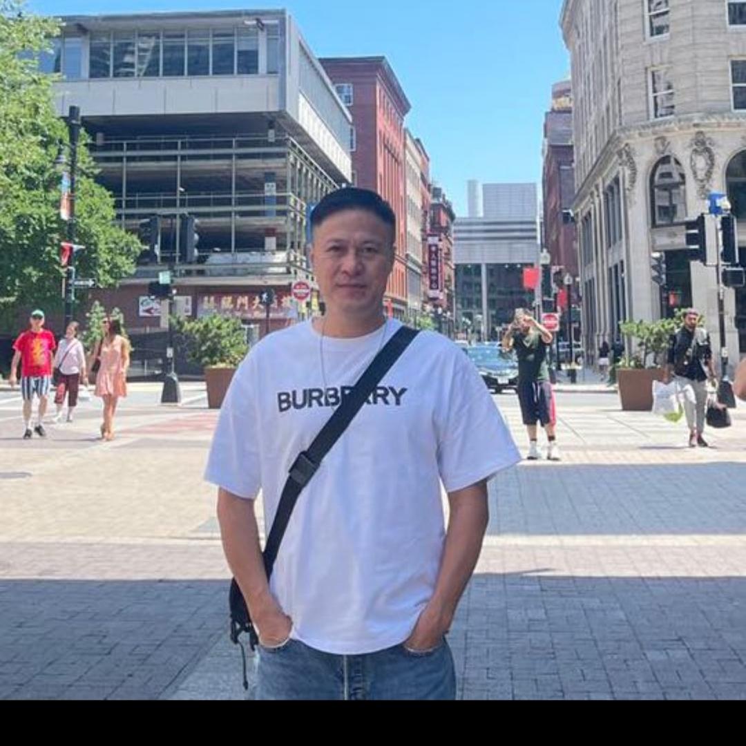 🇨🇳阿曾哥在美国🇺🇸