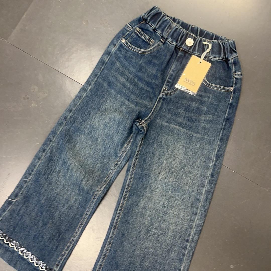 茶田铭橙童装专卖店女童穿搭
