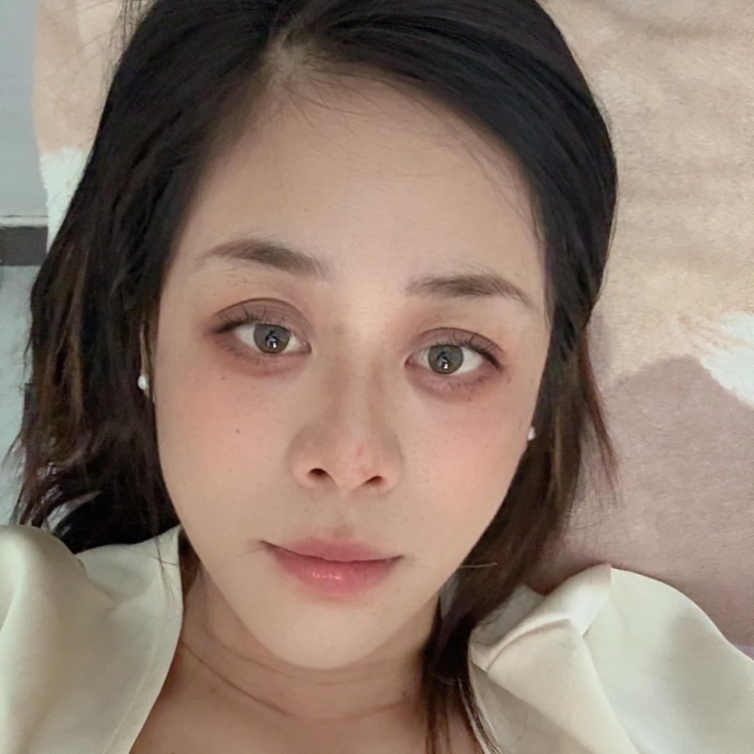 我是荣宝吖