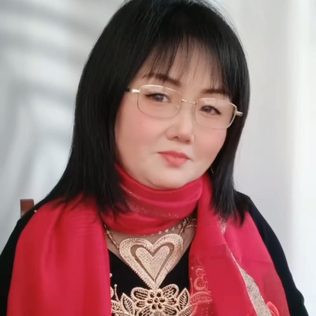 张爱荣