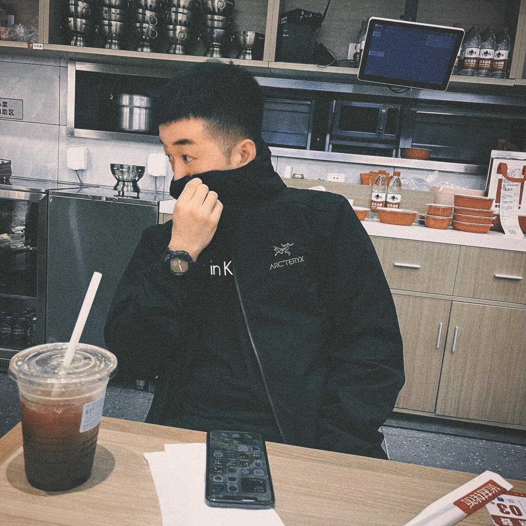 鲨鱼阿¸