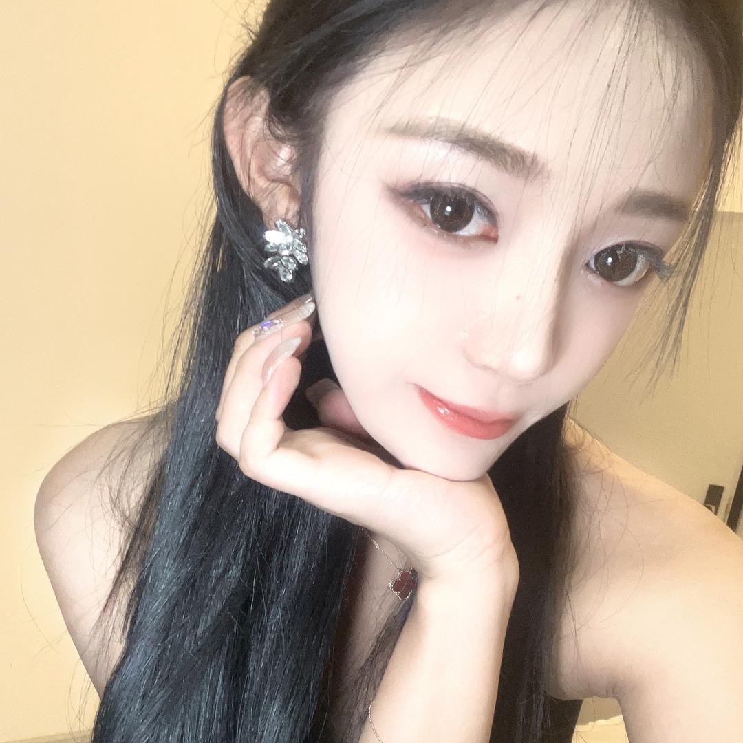 茉一