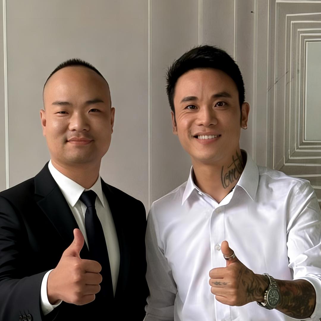 凯德（龙哥说洗护点橱窗）