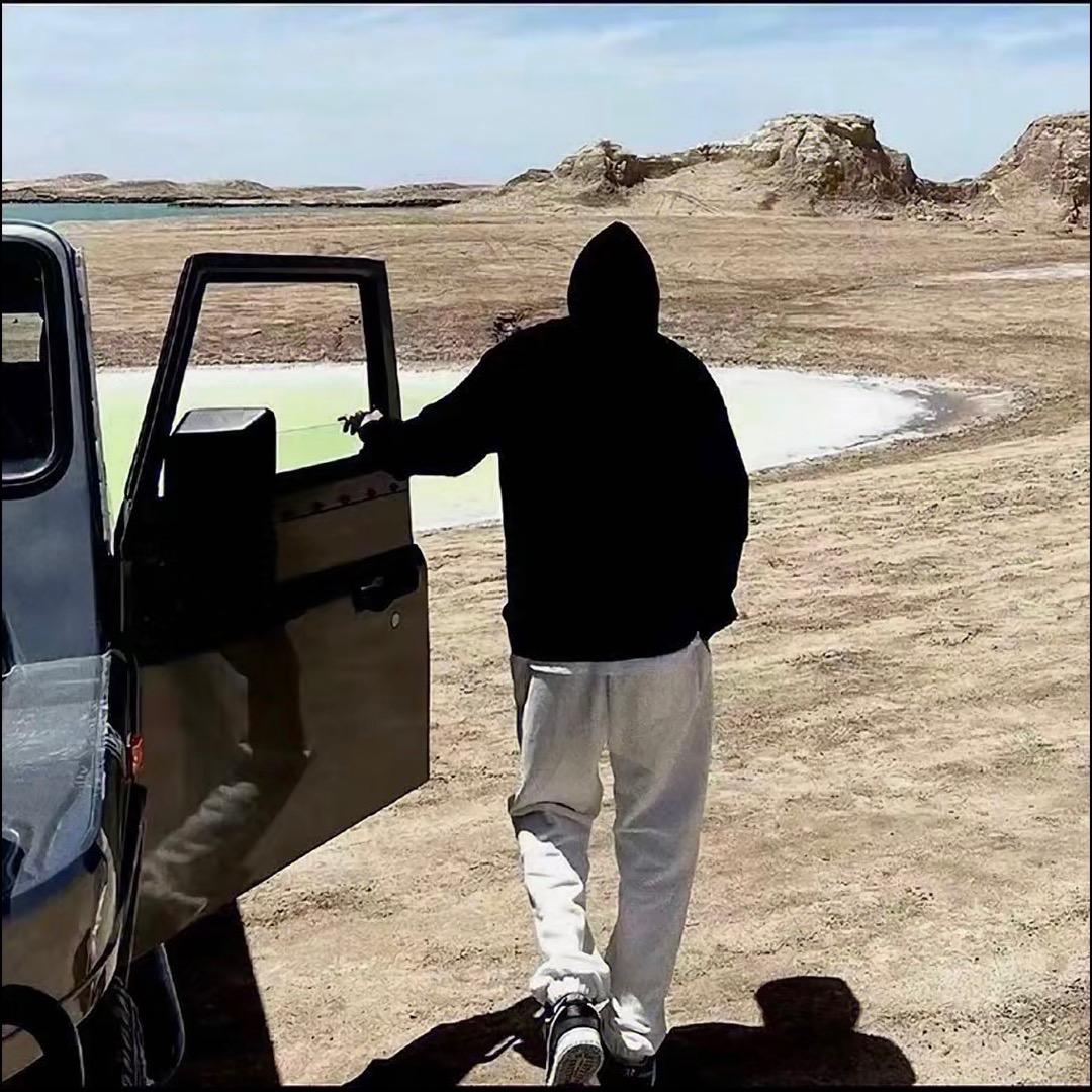 Lzh.