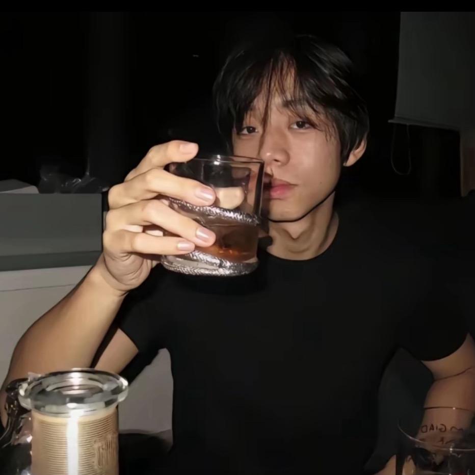 村里最老实的人（开玩笑的）