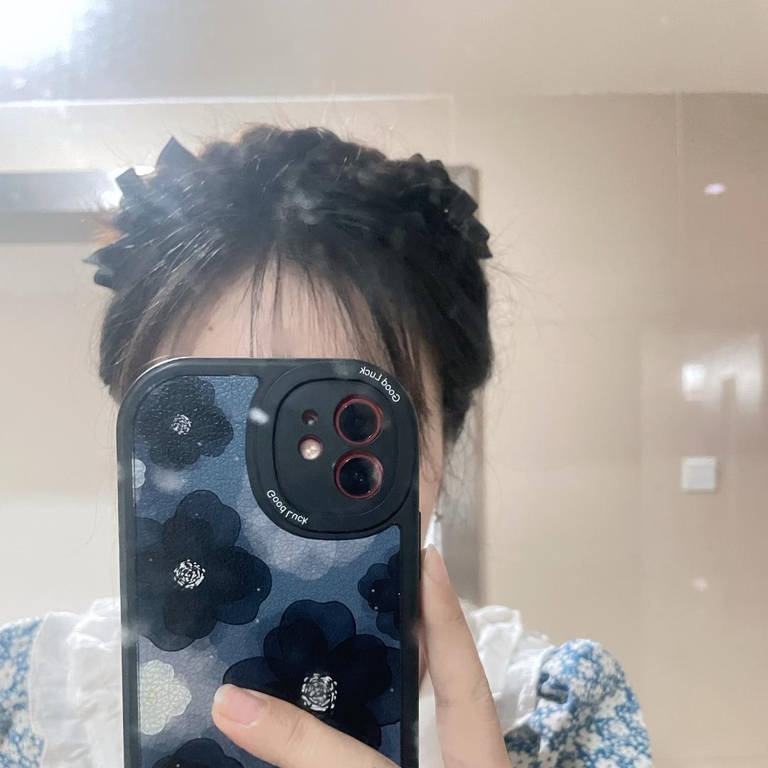 环佩珊珊香袅袅