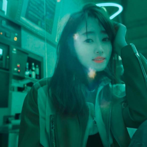 越单纯越幸福💋