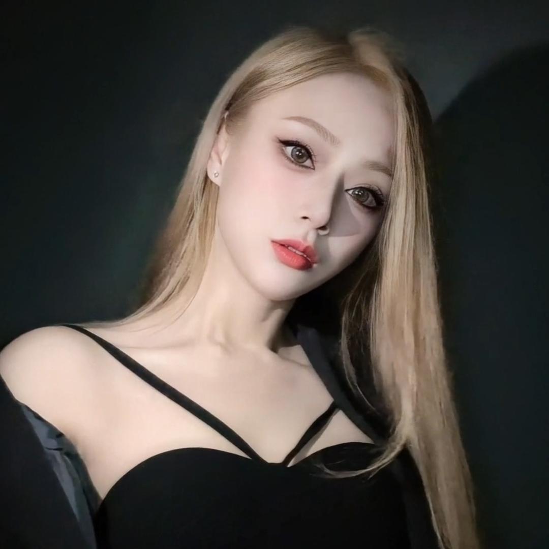 钱女友（已婚勿扰，滚！！！）