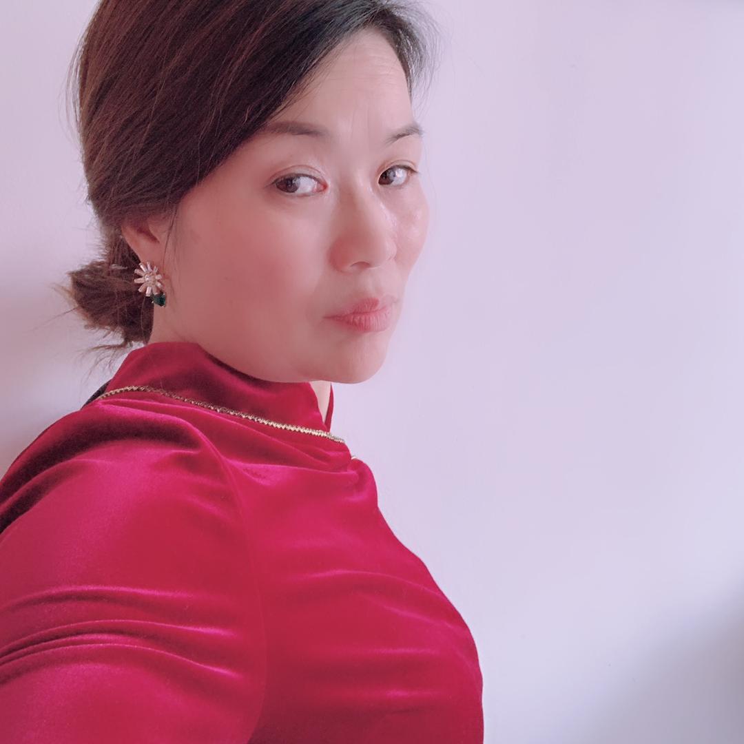 早餐女人