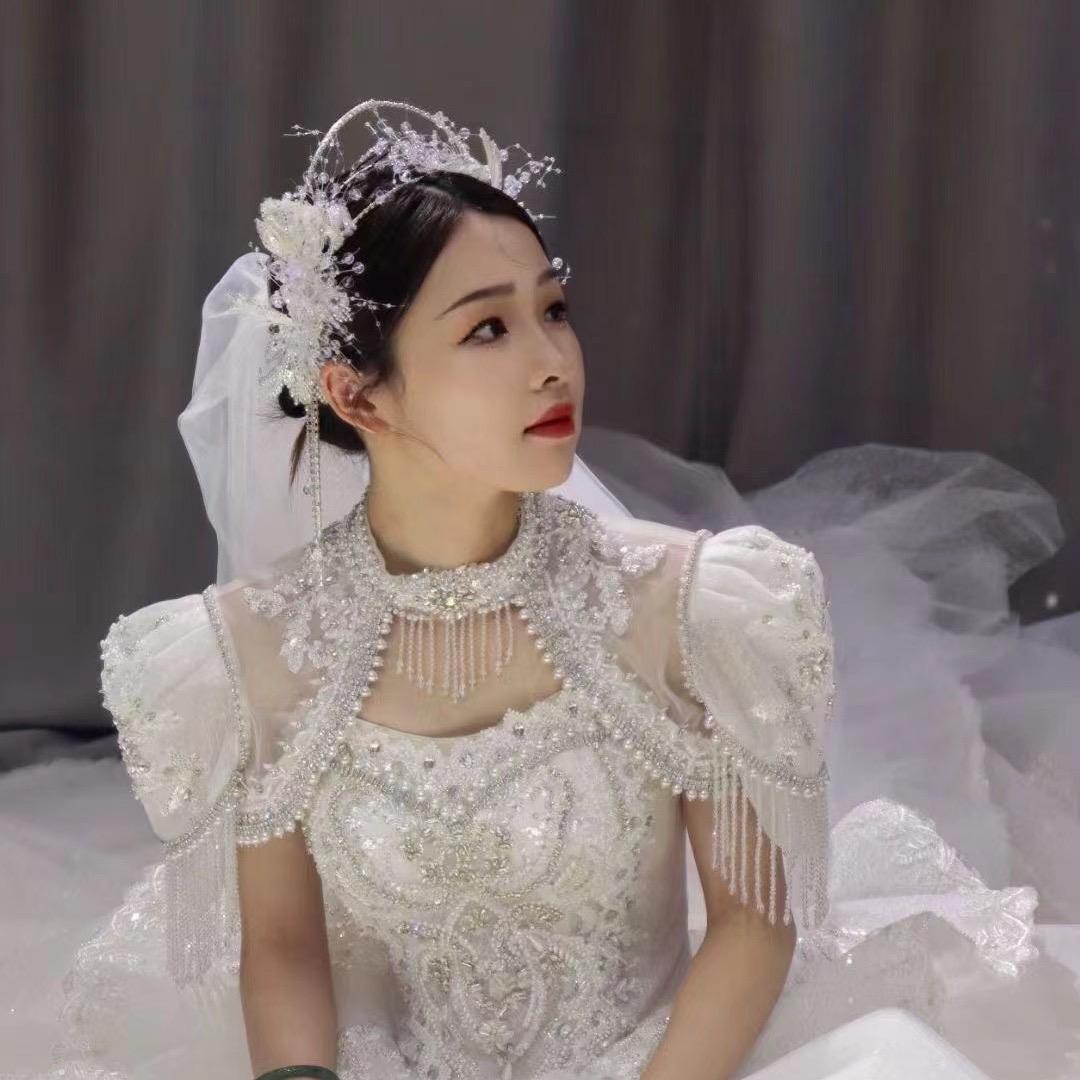 虎丘蝶衣坊婚纱店-敏姐