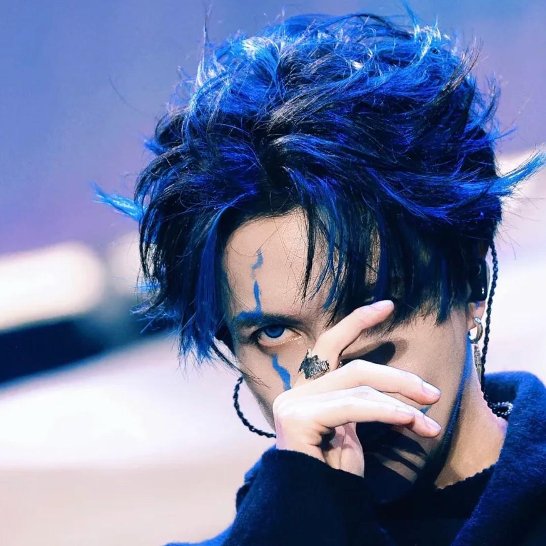 轻舟已过万重山