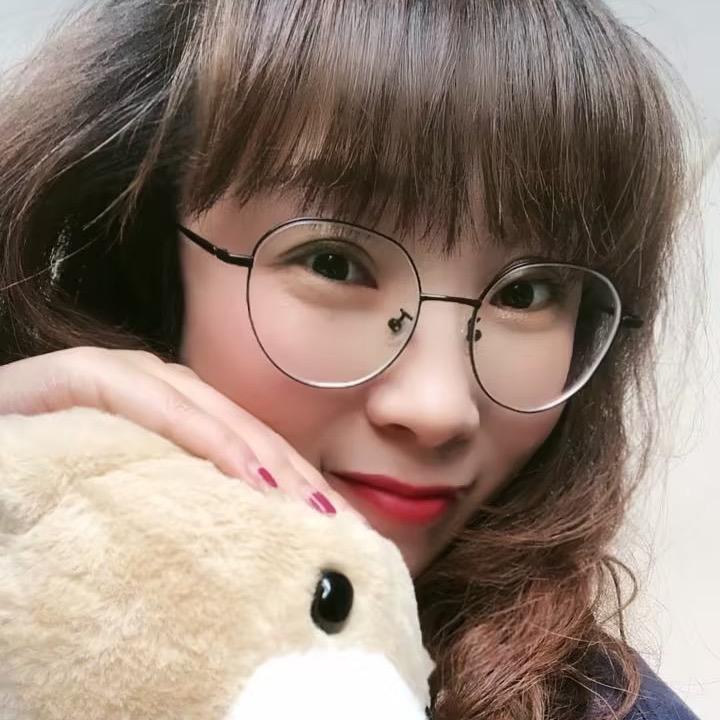 瞌睡的小懒猫😴