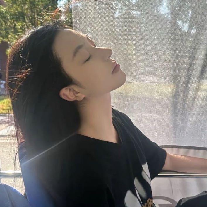 小姜爱喝奶