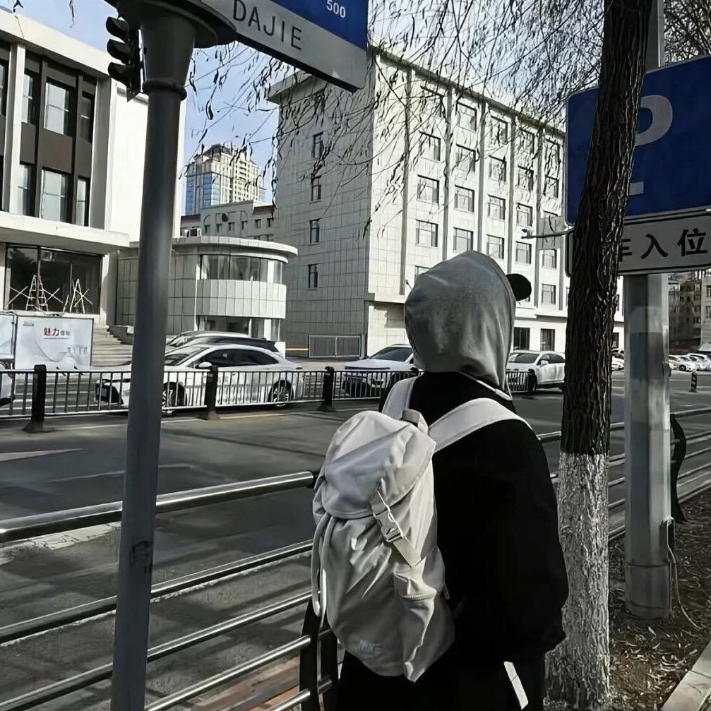 历险记